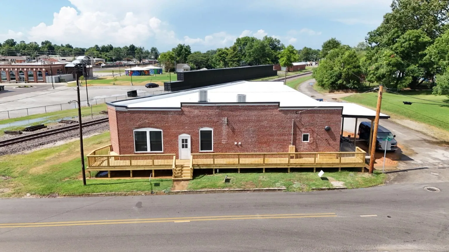 Finished brick commercial building exterior