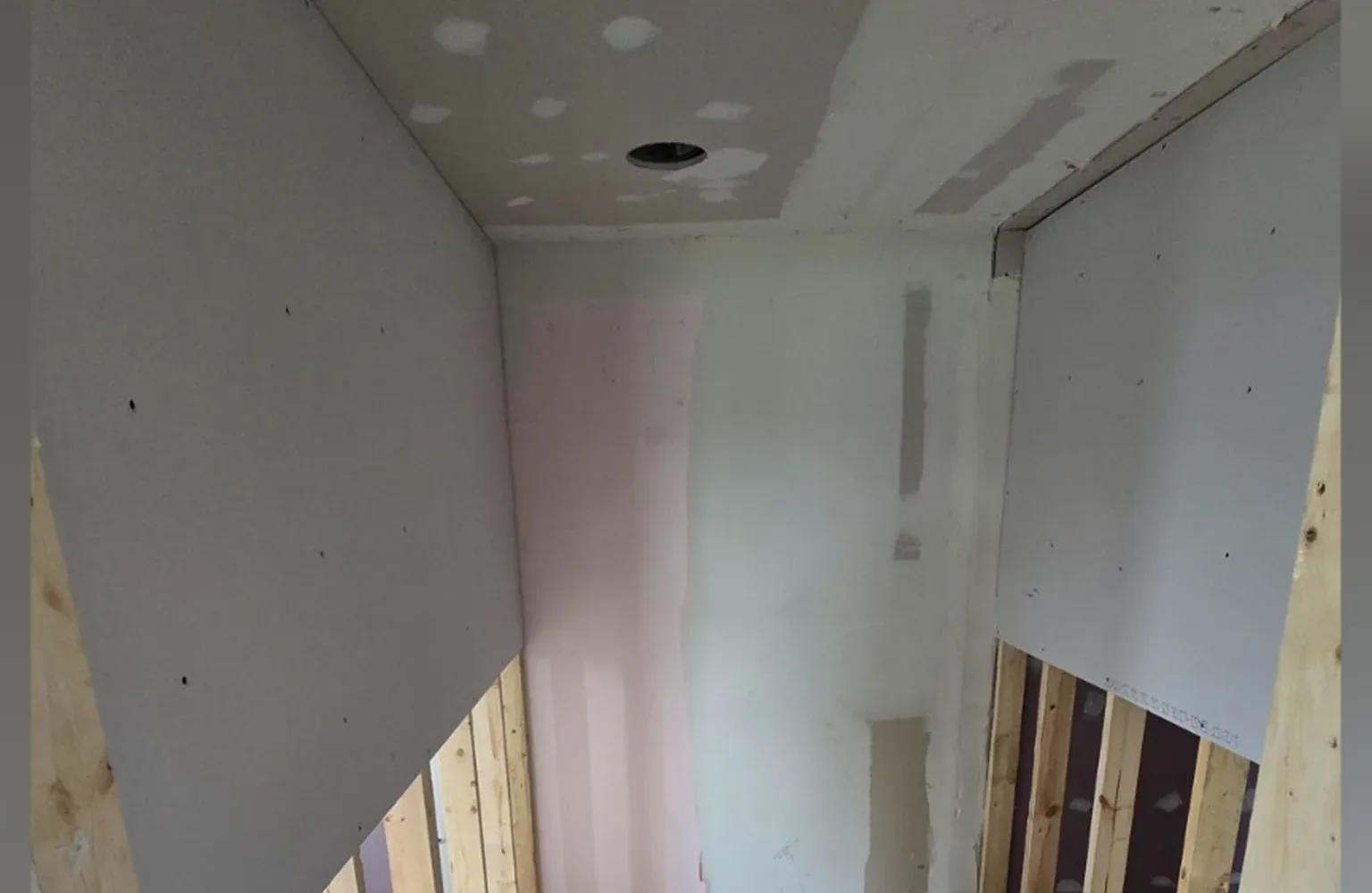 Closet Build-Out before remodeling